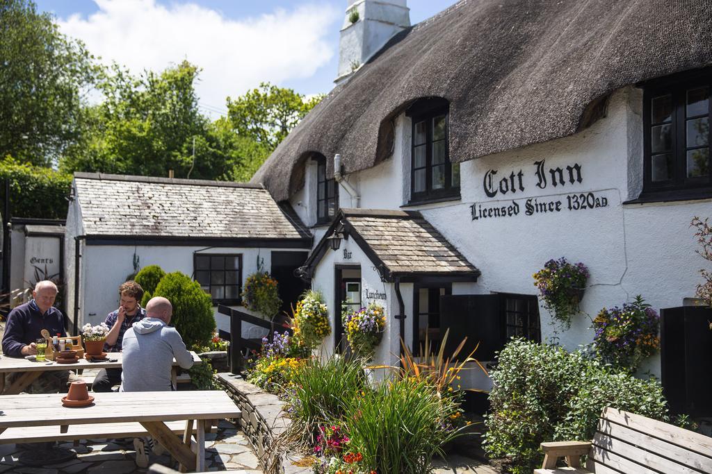 The Cott Inn 토트네스 외부 사진